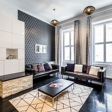 BpR B&W Elegant Home Budapest Exterior foto